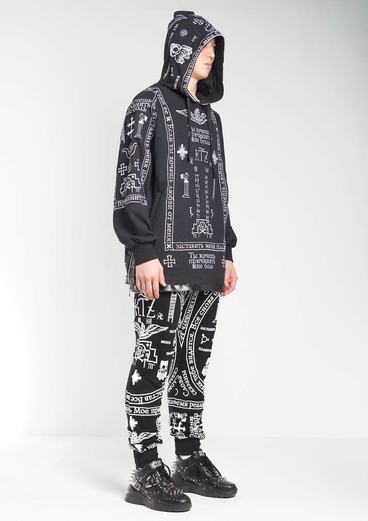 KTZ CHURCH PRINT EMBROIDERED SIDE ZIP HOODIE – KOKON TO ZAI LTD