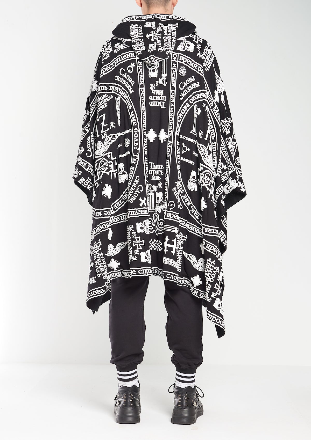 KTZ CAPSULE COLLECTION CHURCH PRINT HOODED PONCHO – KOKON TO